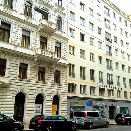 The Kolin Grand Downtown Apartment Vienna Exterior photo